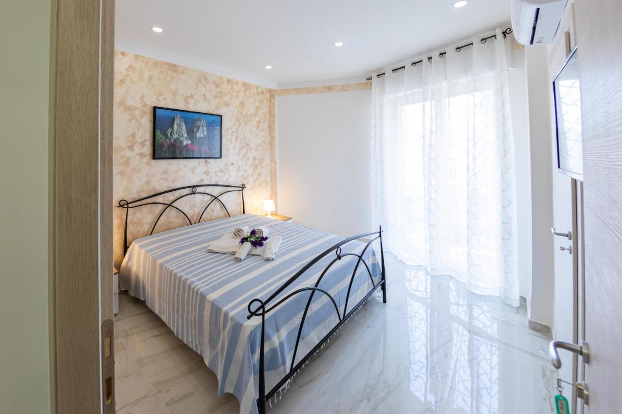 B&B Mary Sant'Elia Naples Exterior photo