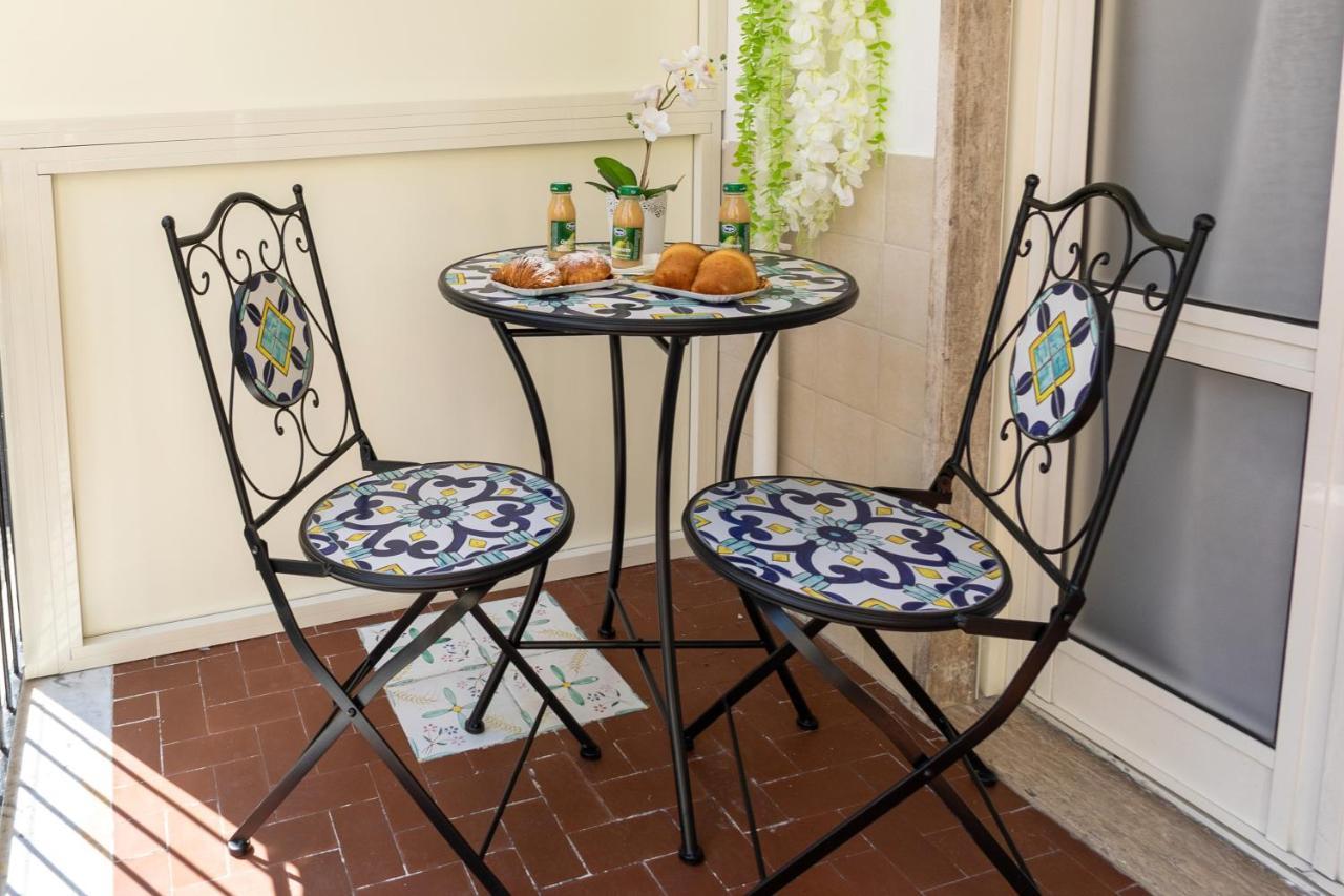 B&B Mary Sant'Elia Naples Exterior photo