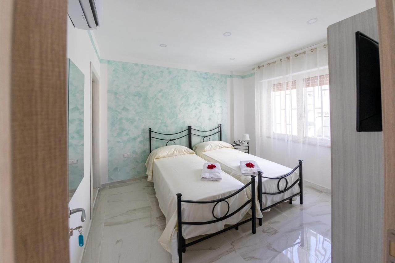 B&B Mary Sant'Elia Naples Exterior photo