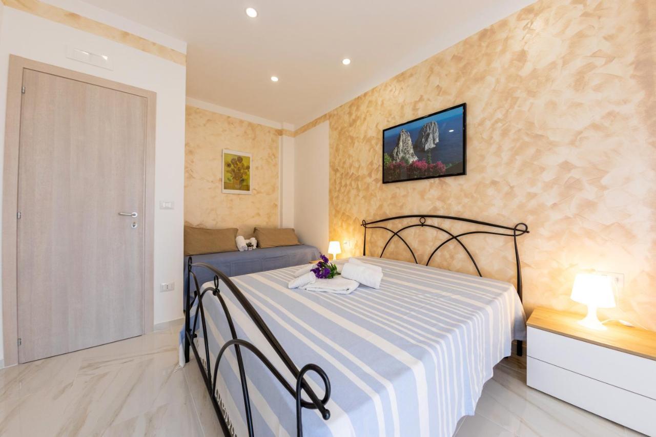 B&B Mary Sant'Elia Naples Exterior photo
