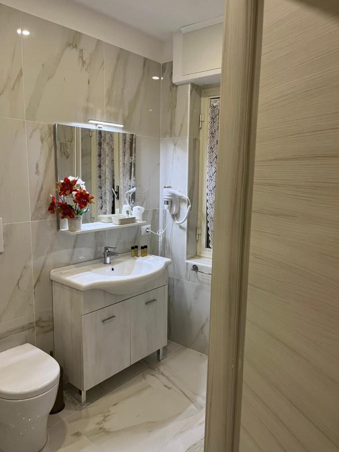 B&B Mary Sant'Elia Naples Exterior photo